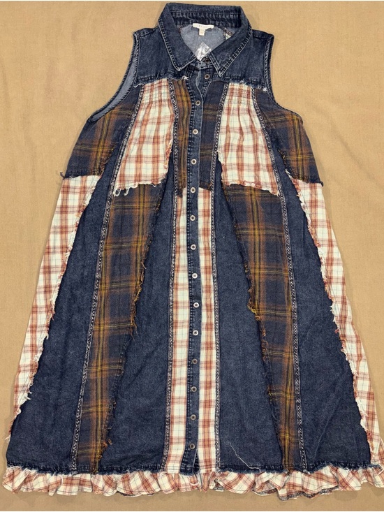 Oli & Hali Dresses & Skirts - Oli & Hali Cottage Patchwork Denim Dress